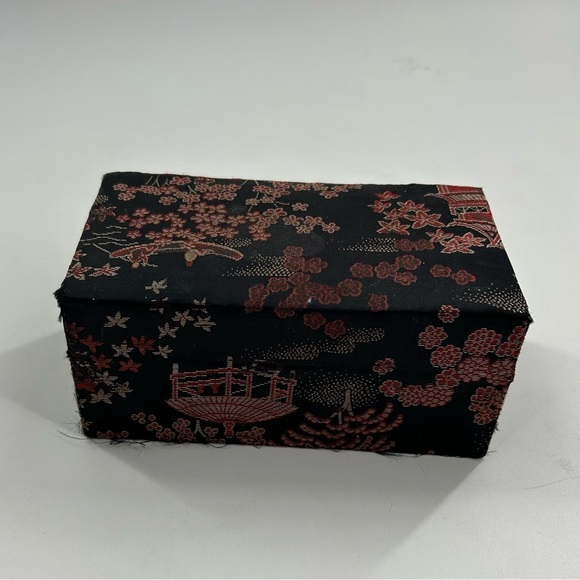 Vintage Chinese Baoding Iron Meditation Balls Dragon Health Stress Relief - Picture 4 of 4